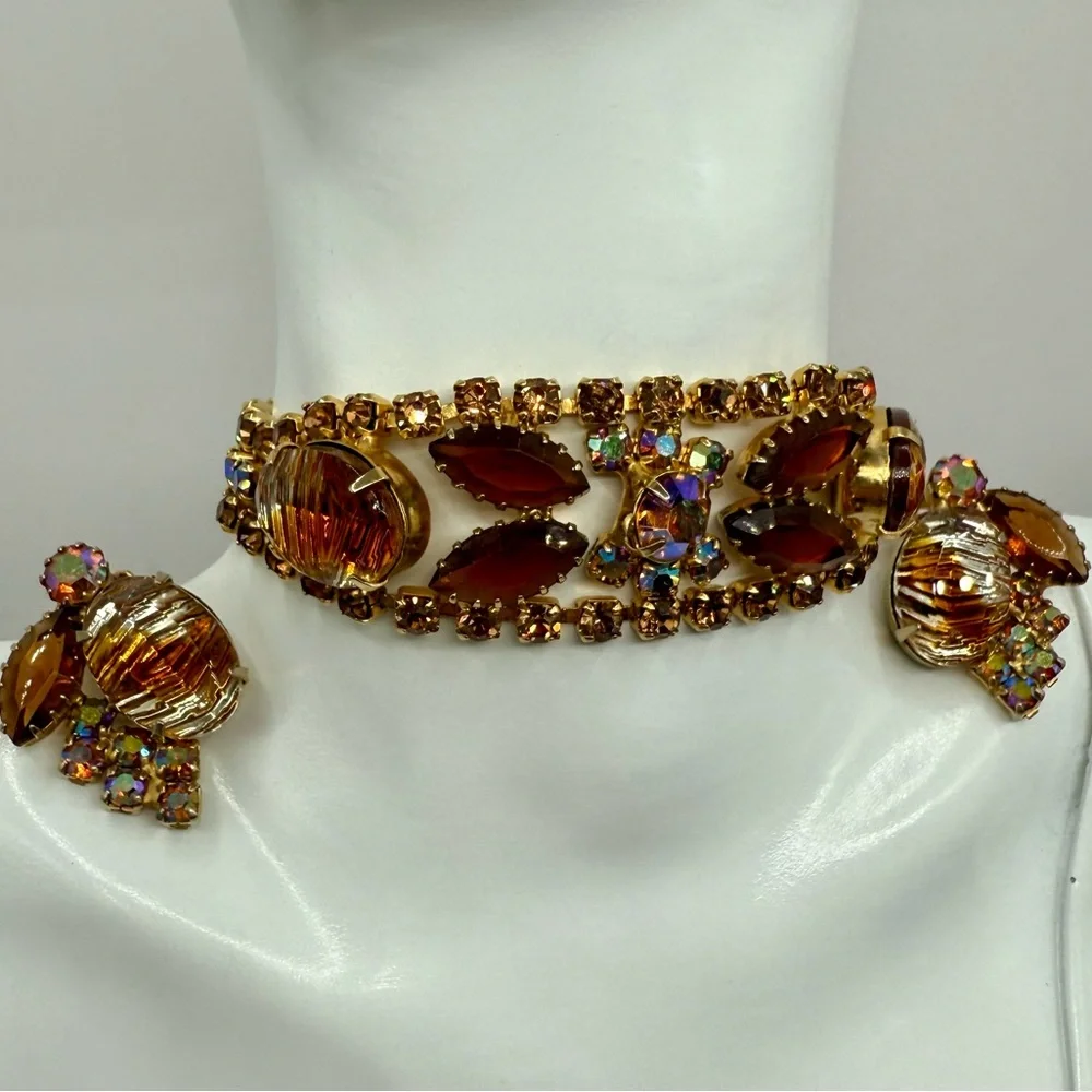 Vintage Juliana “Fantasia” 1965 w Vitrail Coated Stones Bracelet & Earrings Set